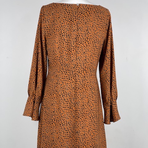 Orange & Black Long Sleeved $15 Sz 8 Excellent C. - Picture 5 of 6